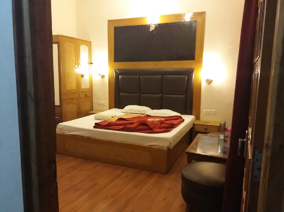 Hotel Rock Regency  Manali | Deluxe Room 